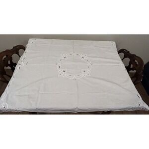 40x40 Lace  Edge Table Cloth‎ Cutouts Grannycore Cottagecore Floral